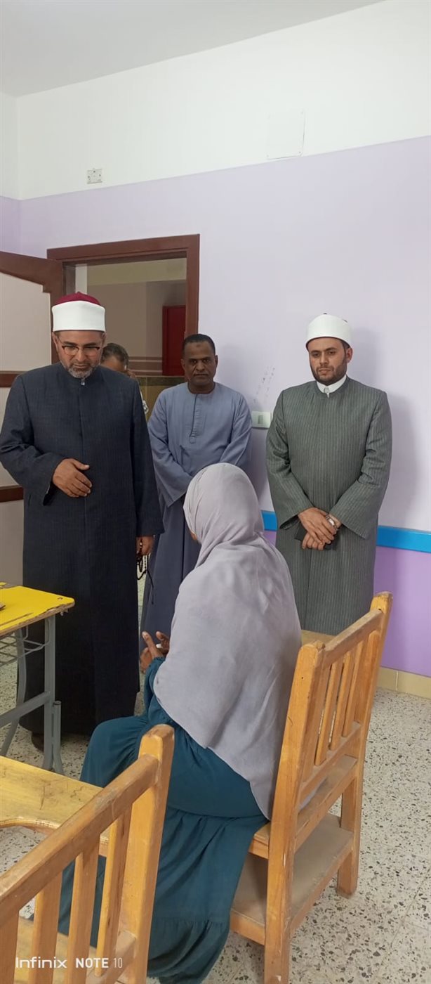 جانب من جولة مدير الجامعة الأزهر