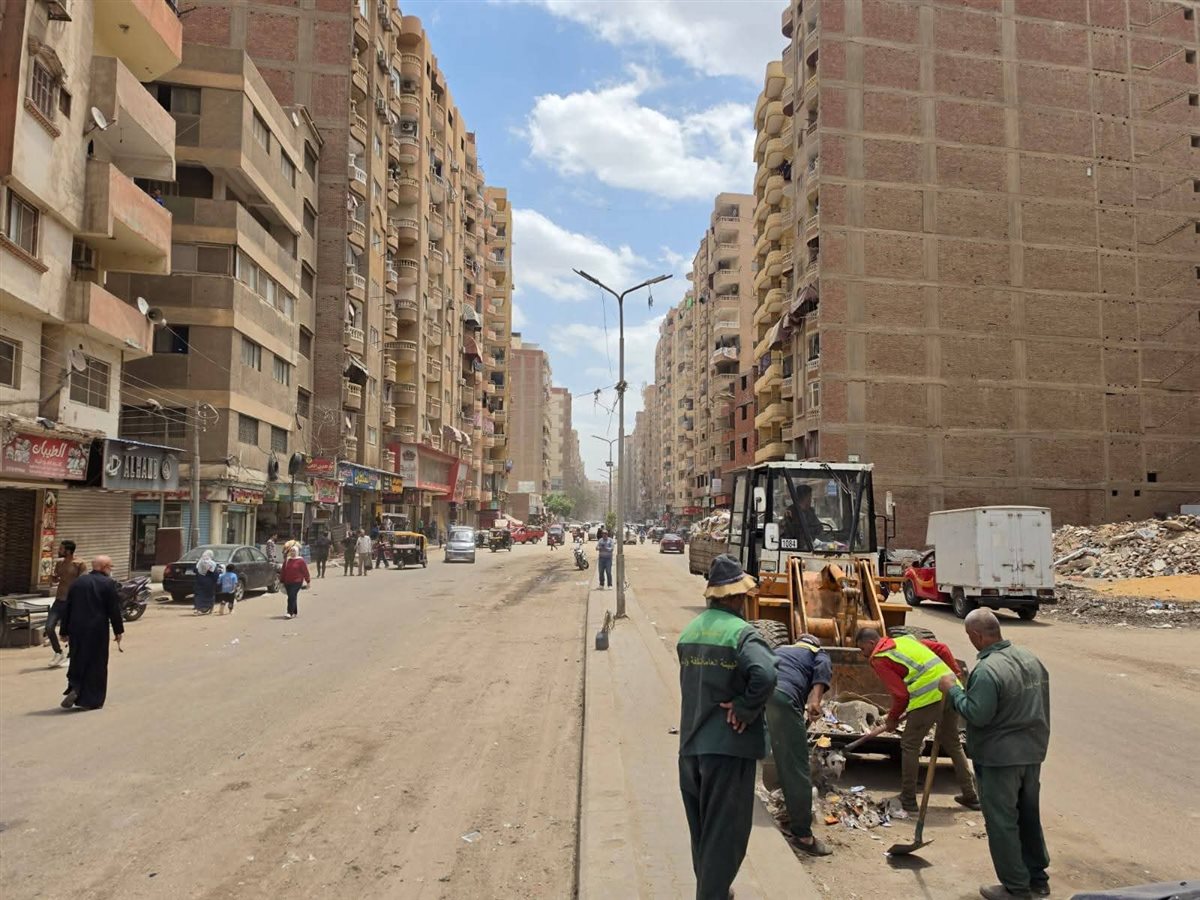 جانب من حملة النظافة