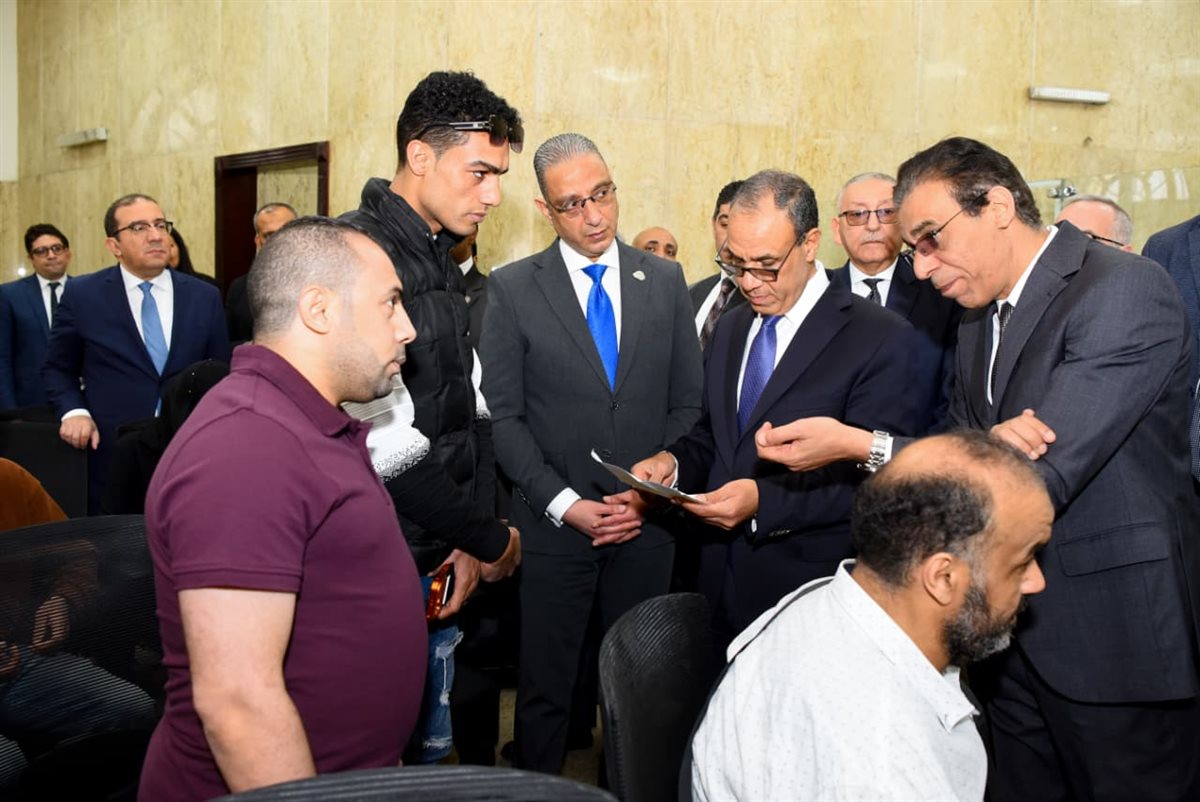 <strong>وزير الخارجية يعيد افتتاح مكتب تصديقات أحمد عرابي بالمهندسين</strong>