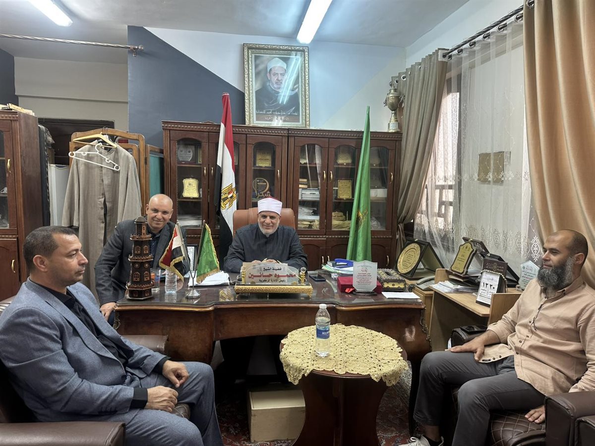 أجتماع موسّع لرئيس منطقة الفيوم الأزهرية لضمان جاهزية المعاهد للعام الدراسي ٢٠٢٦ / ٢٠٢٧