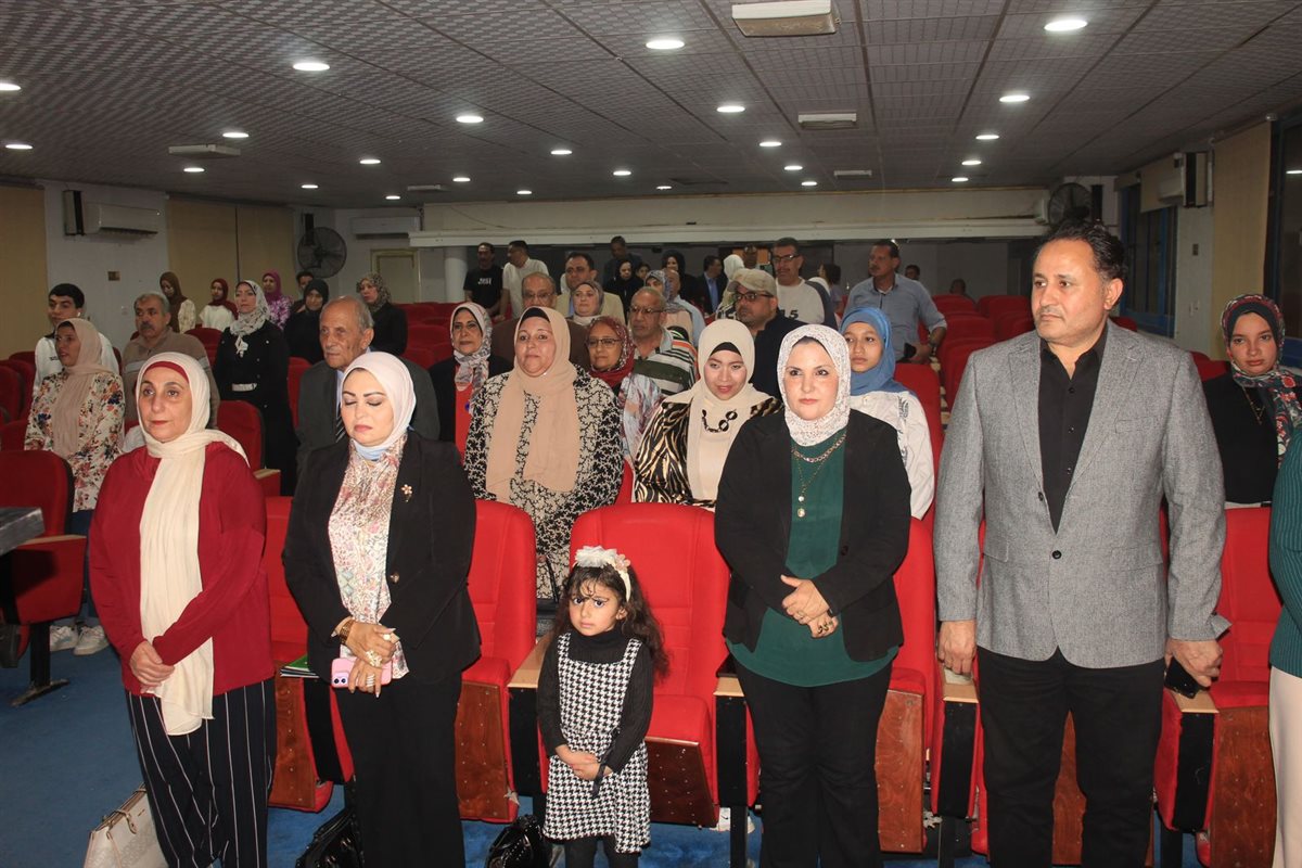 “سواعد تبني الوطن”.. ثقافة الفيوم تحتفي بعيد العمال بفقرات وطنية وفنية كبرى بنادي المحافظة