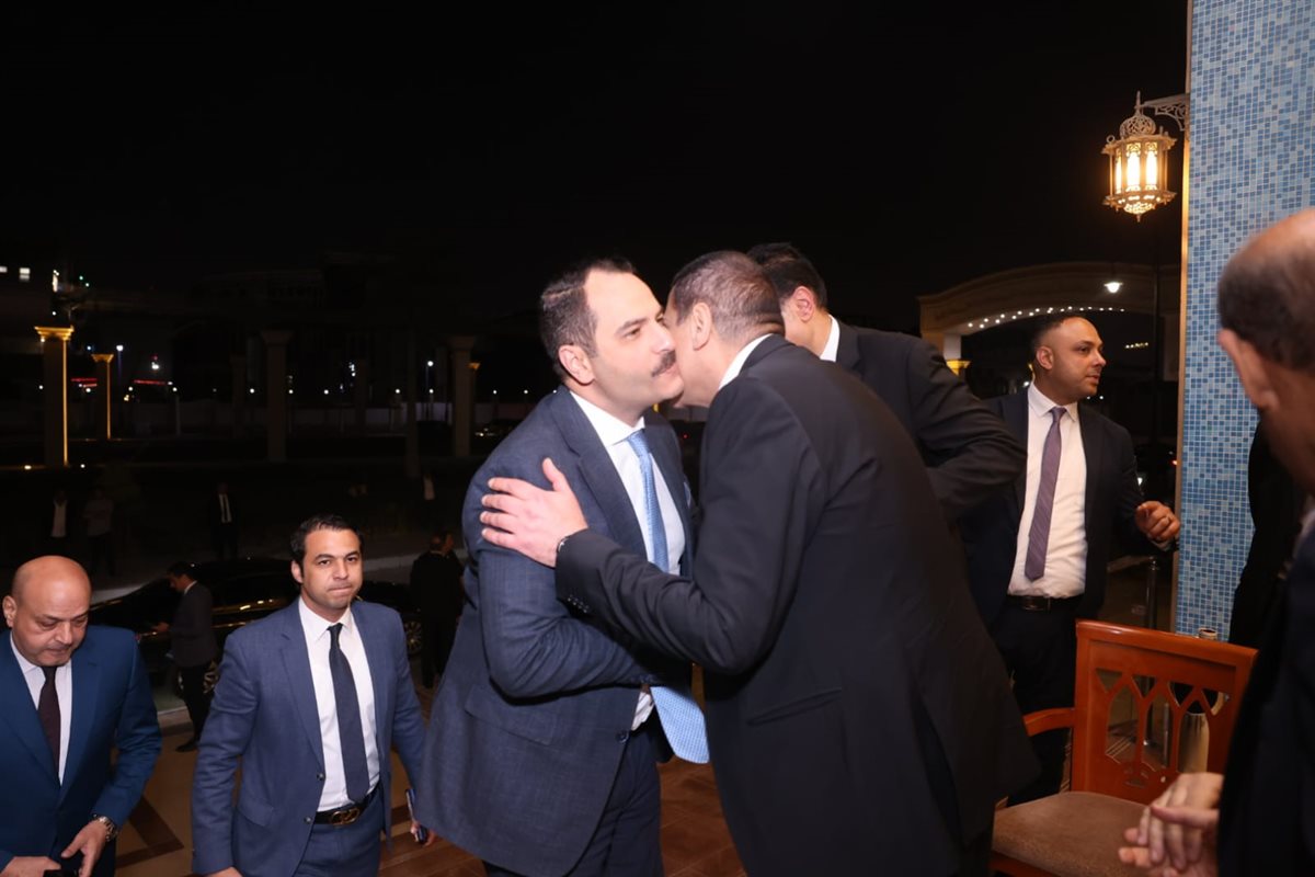 جانب من تقديم واجب العزاء&nbsp;