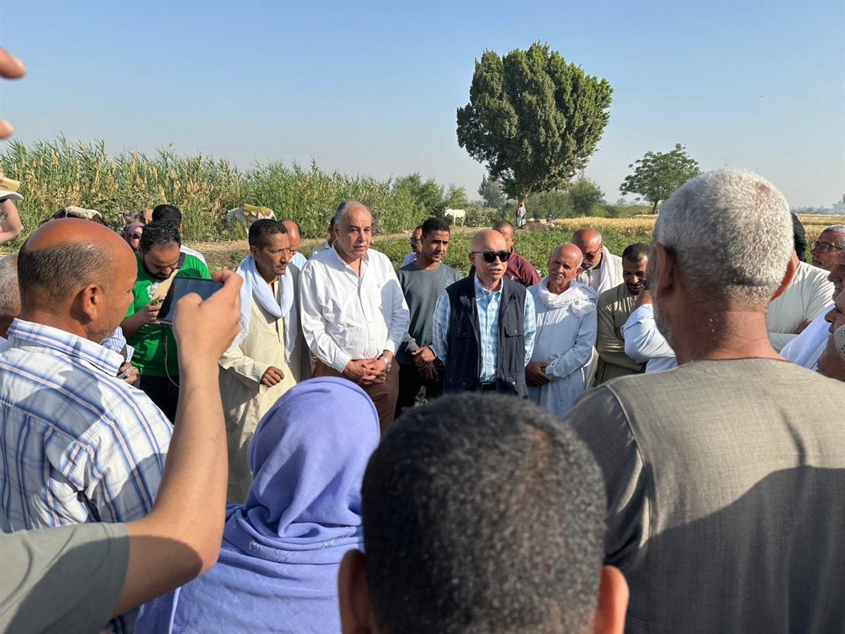 جانب من متابعة نتائج الأصناف الجديدة للبطاطس