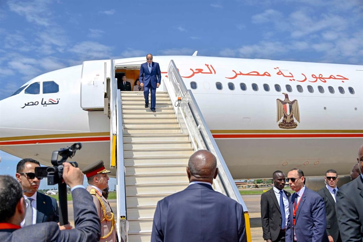 جانب من وصول الرئيس السيسي لأوغندا
