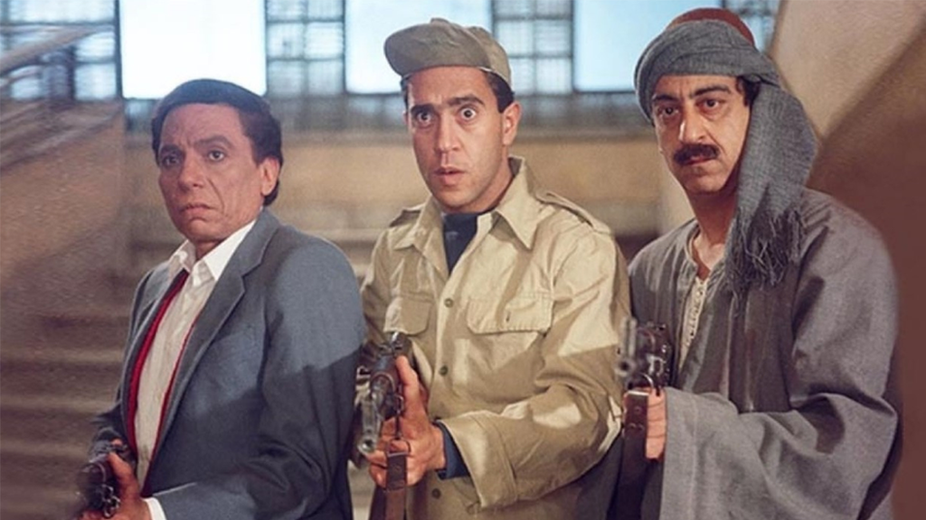 عادل إمام وأحمد راتب وأشرف عبدالباقي في فيلم الإرهاب والكباب