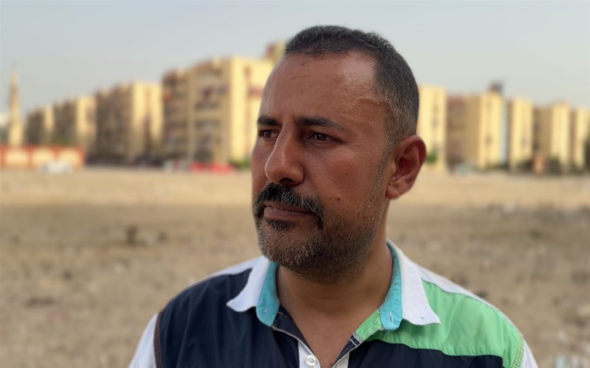 الماذون المصاب يعقر الكلب الضال