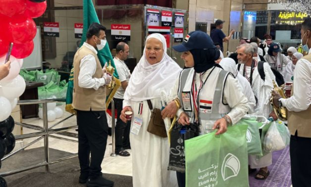 <strong>الخدمات الدينية والطبية للحجاج</strong>