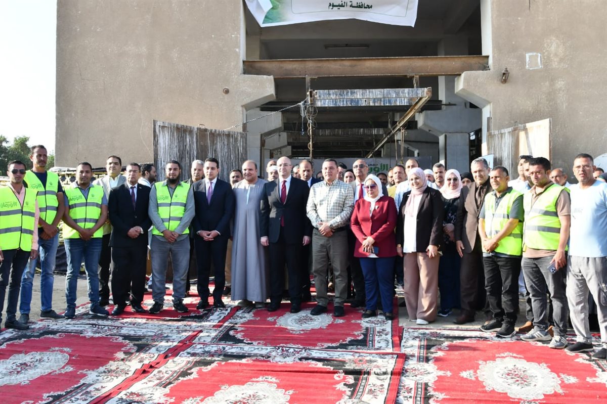 محافظ الفيوم يشهد ذبح أضاحي الجمعيات الأهلية بمجزرأبوكساه لتوزيعها على الأسر الأولى بالرعاية