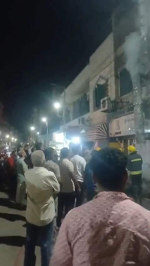 السيطرة على حريق مطعم في نجع حمادي بقنا
