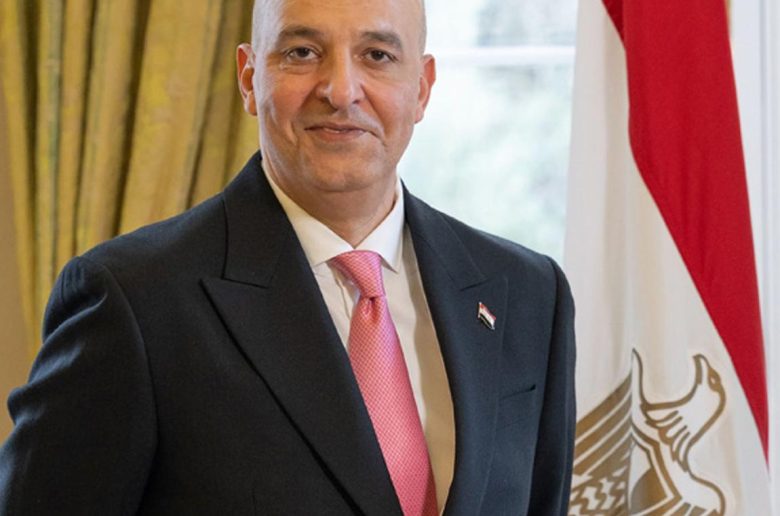 <strong>السفير المصري لدى المملكة المتحدة أشرف سويلم</strong>