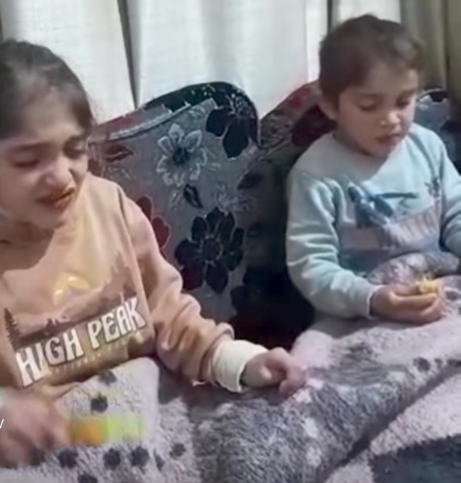 الطفلتين&nbsp;