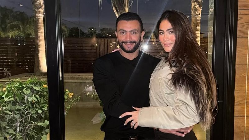 أحمد حداد و زوجته