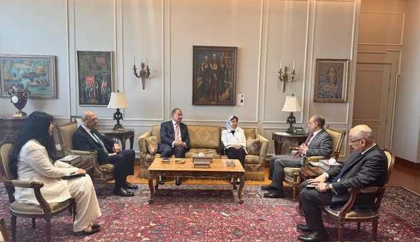 <strong>وزير الخارجية يستقبل المديرة التنفيذية لمنظمة تنمية المرأة التابعة لمنظمة التعاون الإسلامي</strong>
