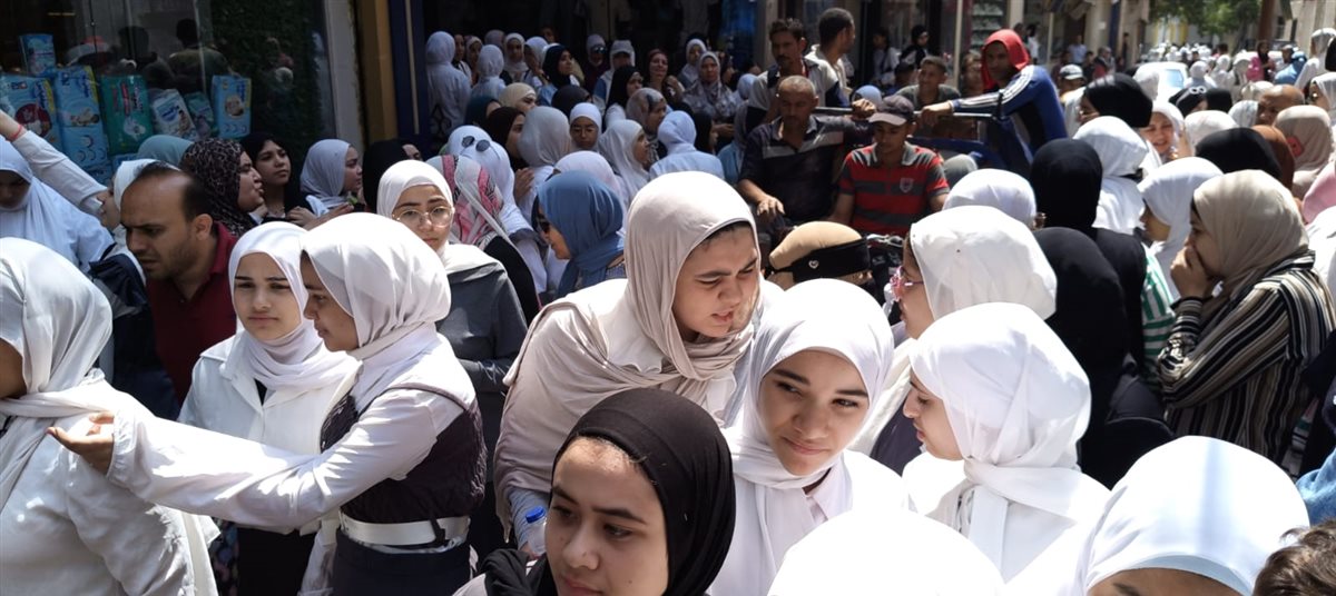 ختامة مسك... فرحة طلاب الشهادة الإعدادية بالفيوم في آخر أيام الامتحانات