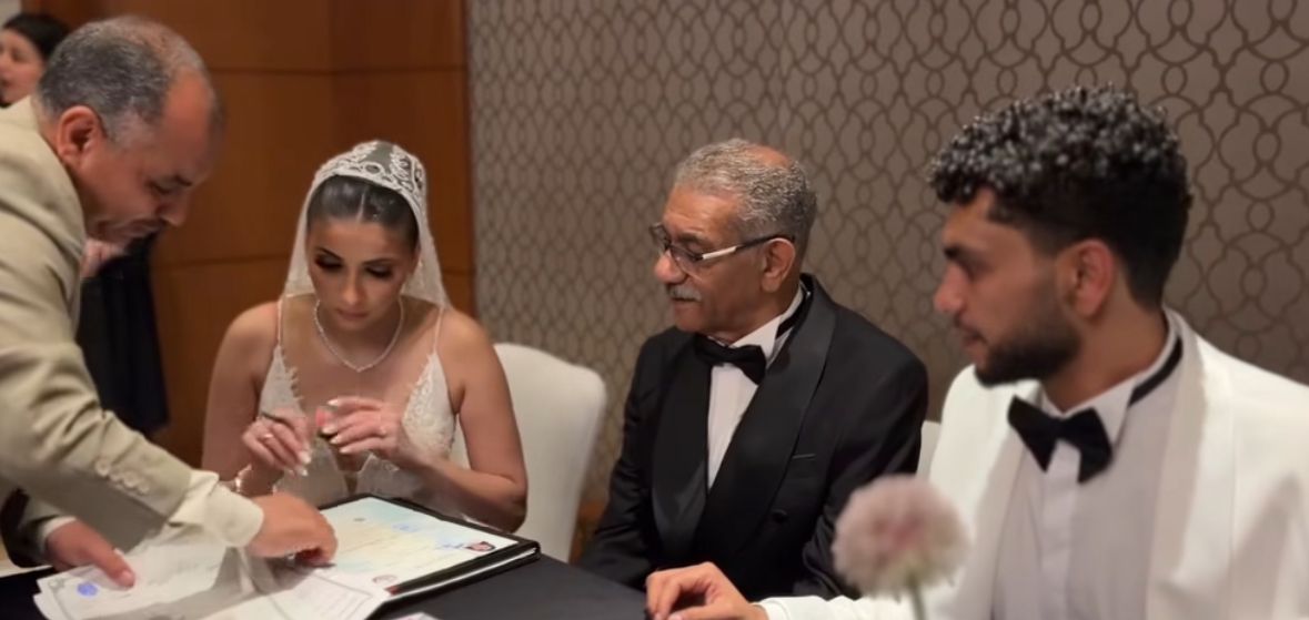 لحظة عقد قرآن زياد نجل الفنان سيد رجب