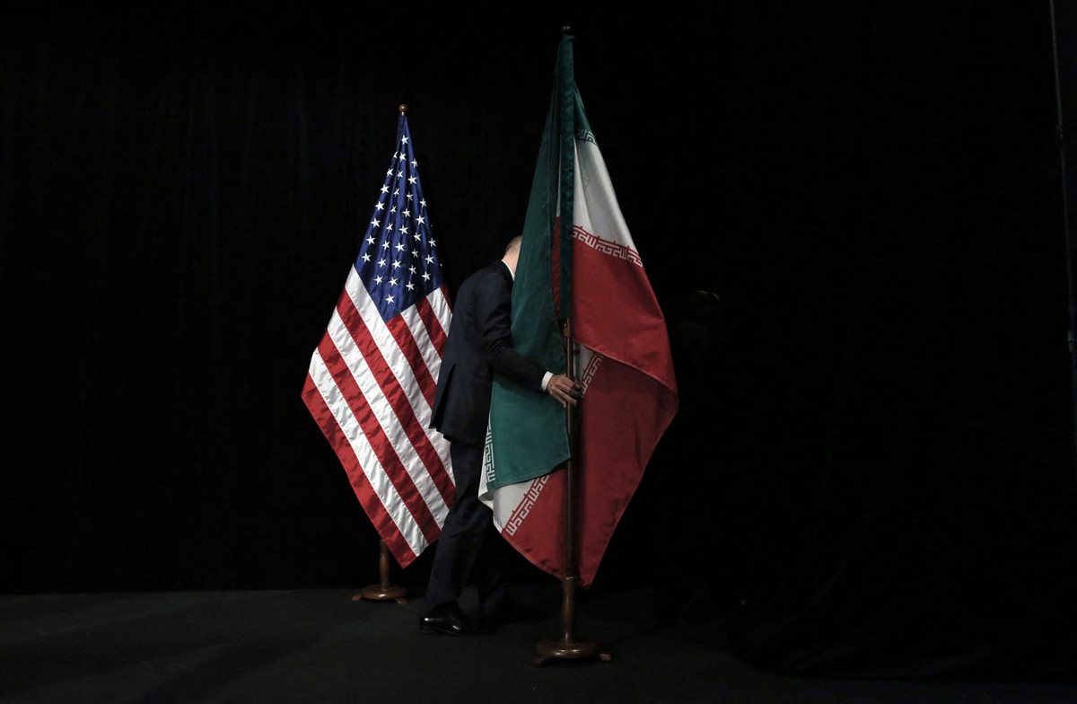 <strong>أمريكا وإيران</strong>