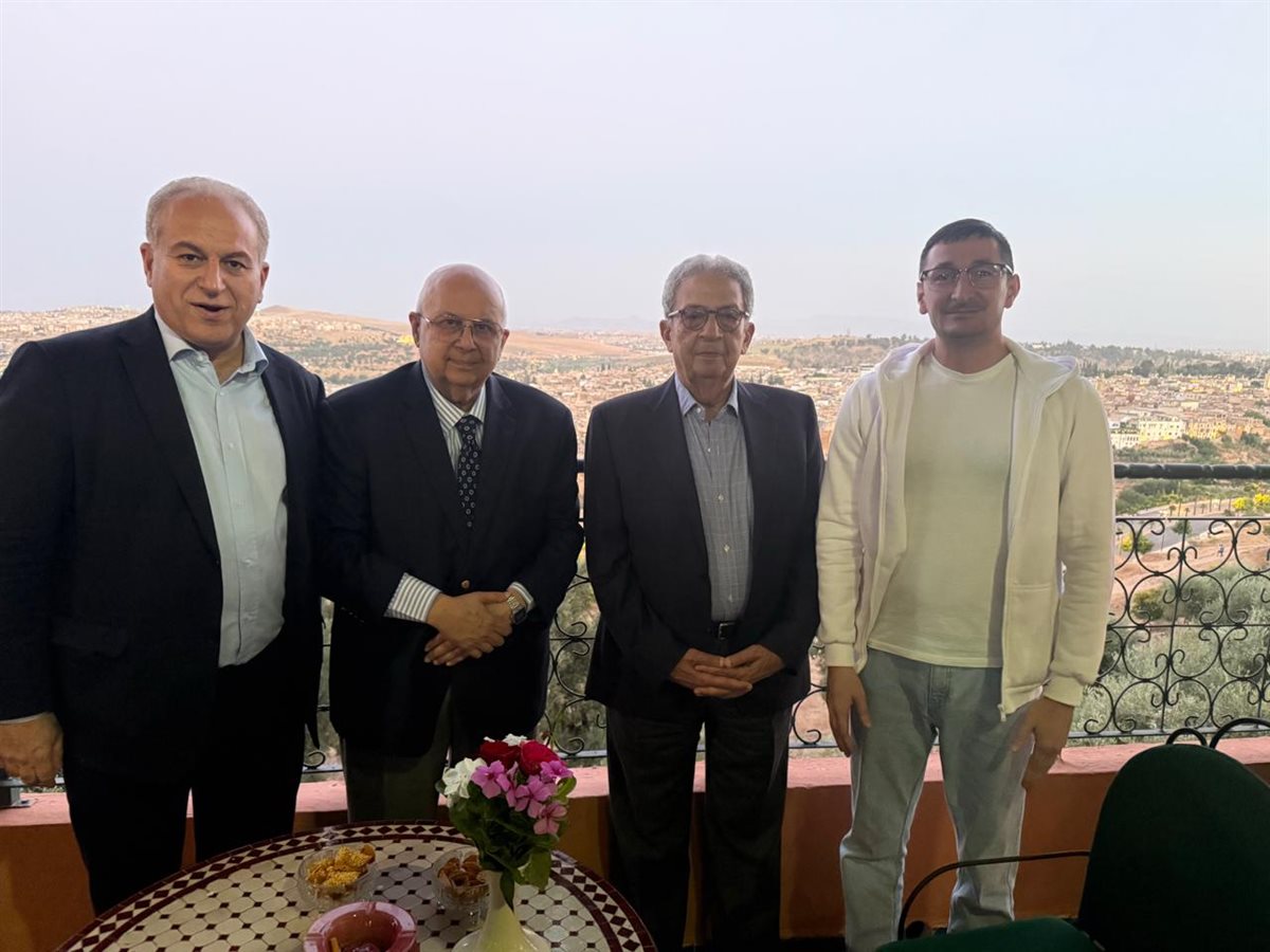 جانب من عودة عمرو موسى للقاهرة
