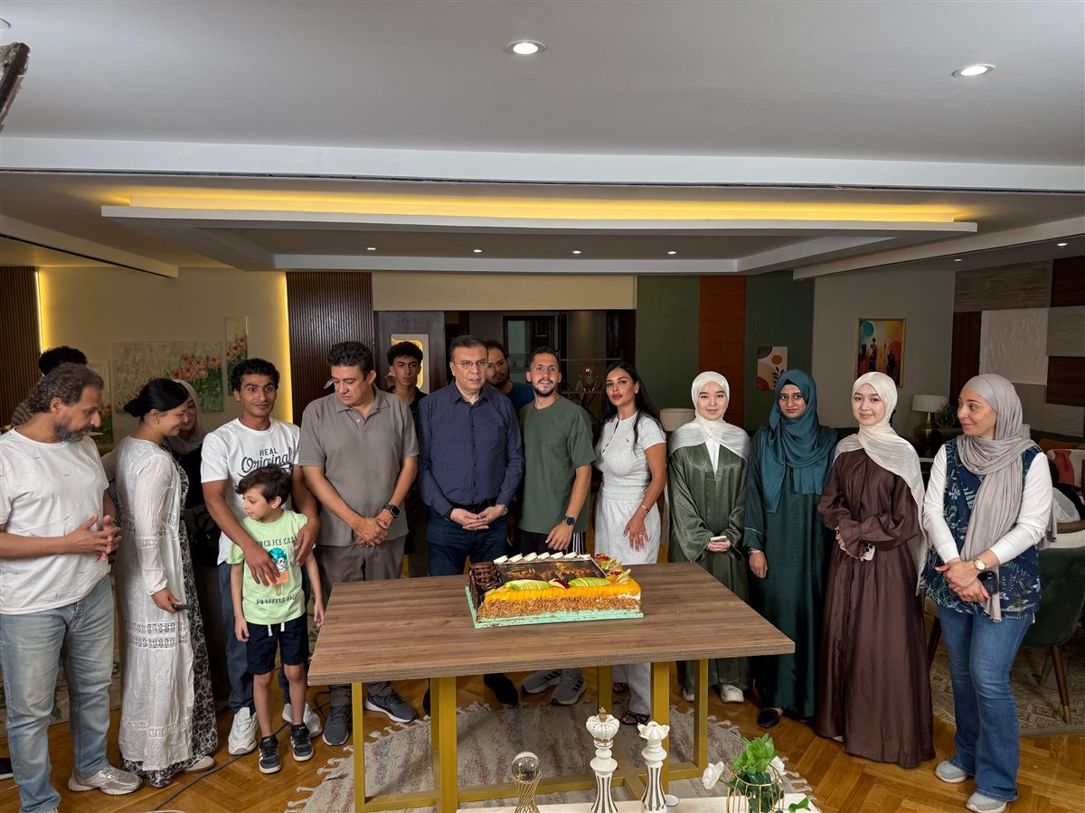 صناع مسلسل العربية للجميع