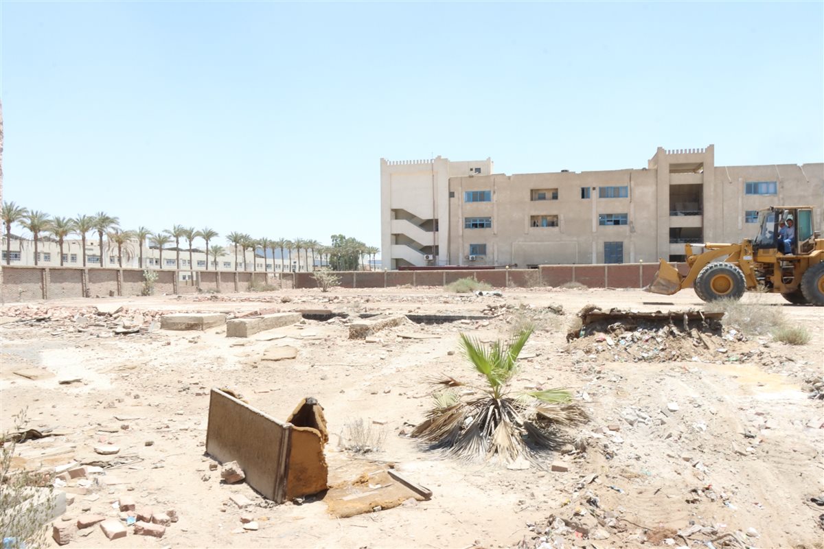 من الحملة