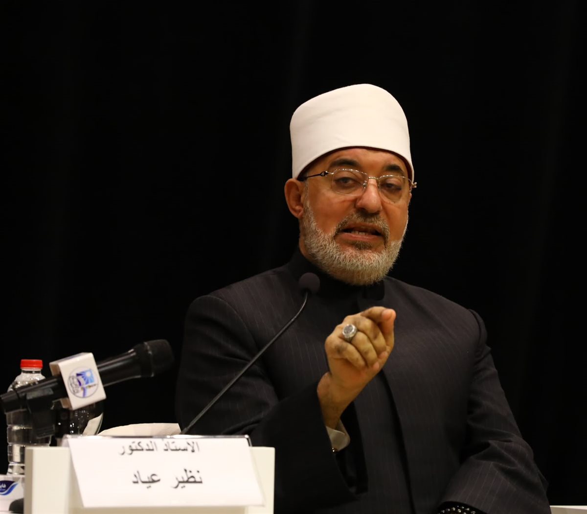 فضيلة الدكتور نظير عياد