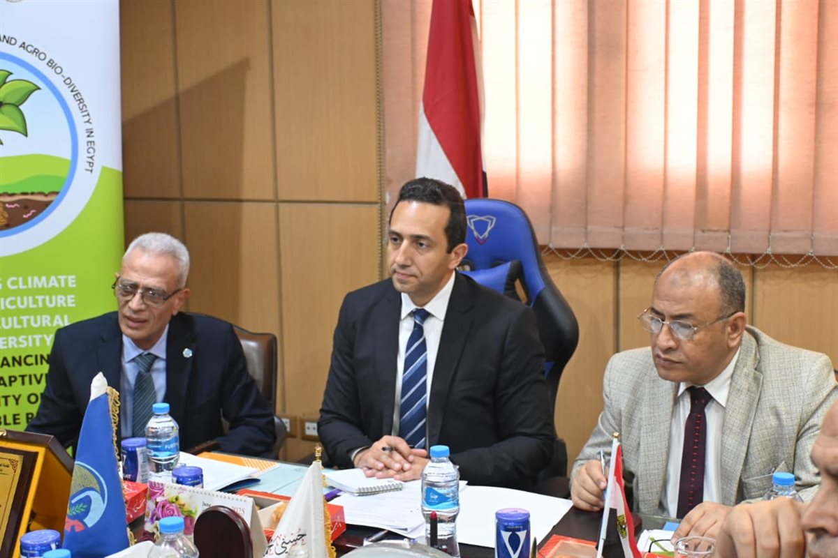 المدارس الحقلية النموذجية بحوش عيسى