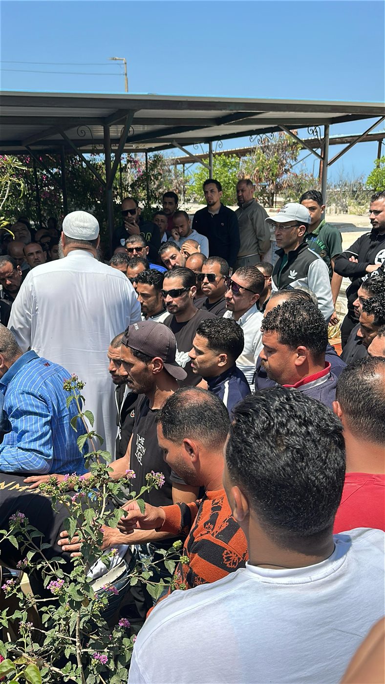 جنازة حاشدة للشاب احمد