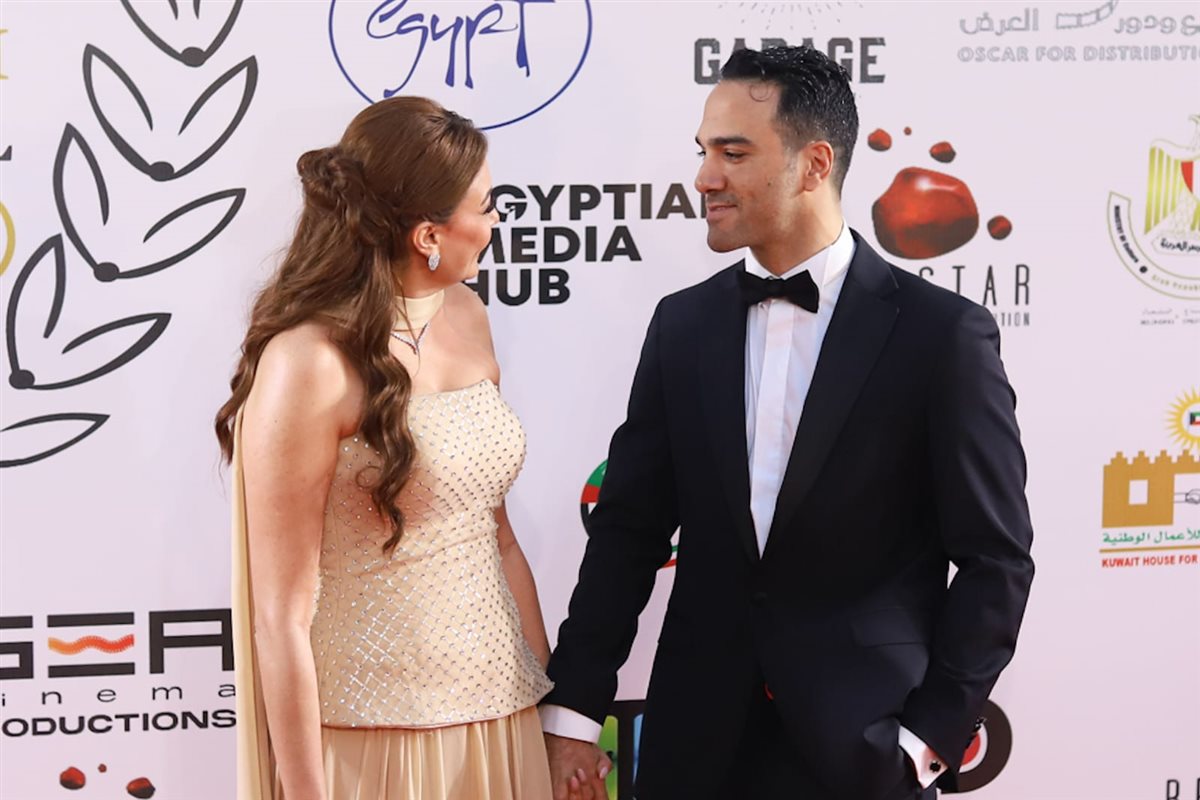بشرى وزوجها