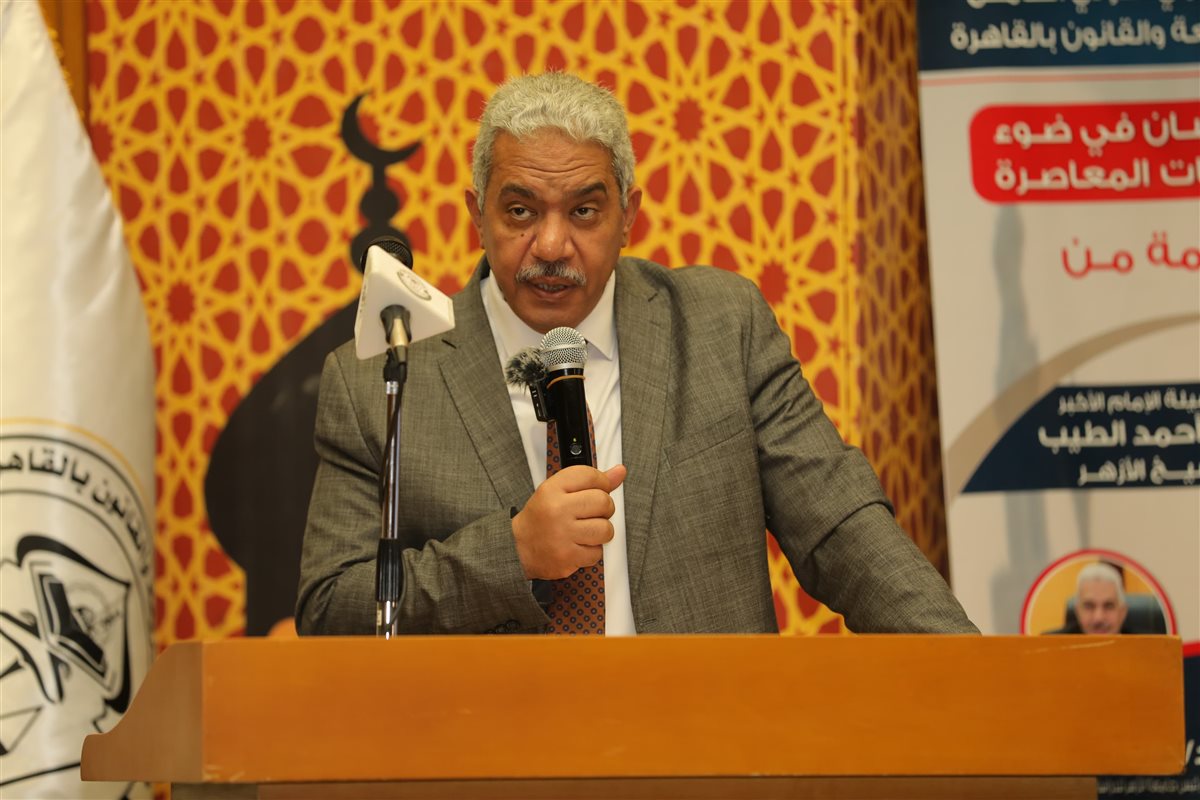 الدكتور محمود صديق