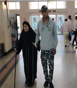 <strong>جانب من المساعدات المقدمة للمواطنين</strong>