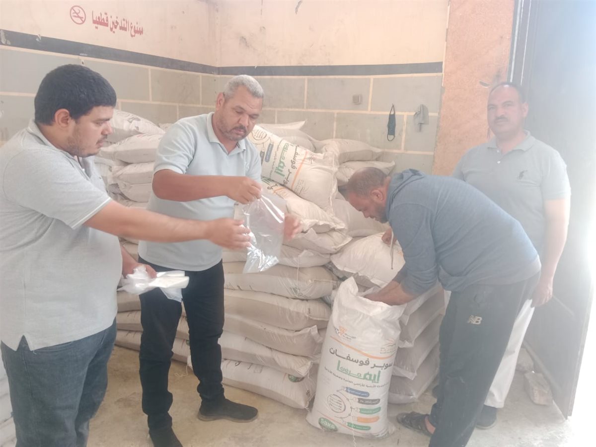 حملة تفتيش على محلات المبيدات والمخصبات الزراعية بالفيوم