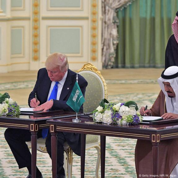 <strong>ترامب في المملكة العربية السعودية </strong>