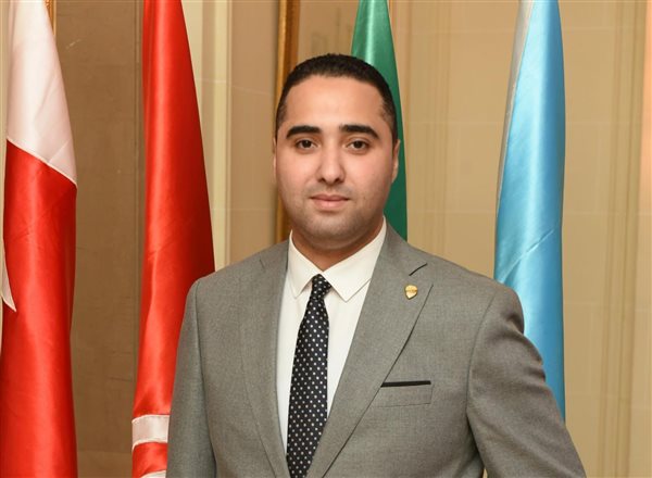  الدكتور محمد محمود مهران