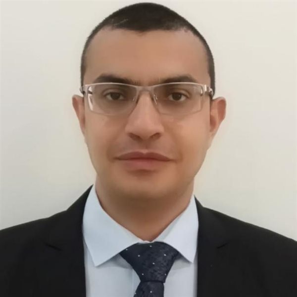 دكتور عمرو مبارك