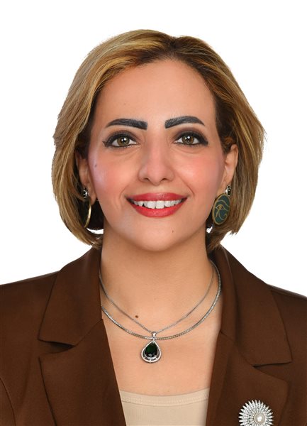 دكتورة ياسمين عادل