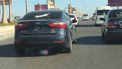 تعرف علي رسالة الداخلية لقائدي المركبات بعد ضبط سيارة مطموس لوحاتها المعدنية 