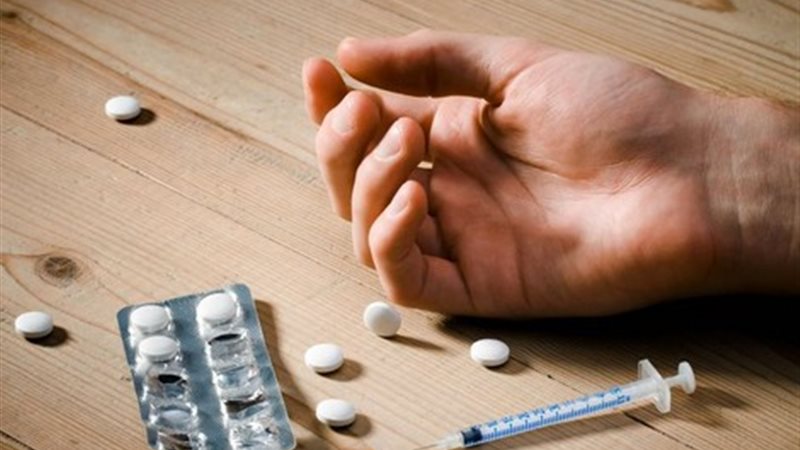 تعاطى المخدرات