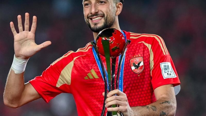 لاعب النادى الاهلى