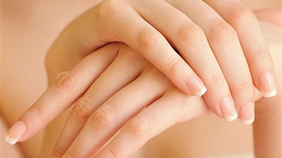 أفضل طرق لـ تفتيح اليدين وترطيبها.. وصفات مجربة من أول استعمال