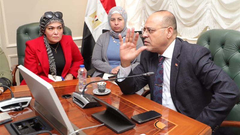 وزير العمل محمد جبران