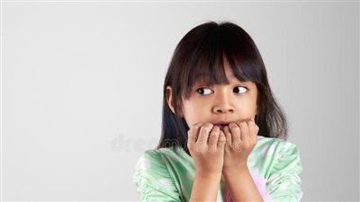 3 تمارين بسيطة تساعدك في فهم مشاعر طفلك