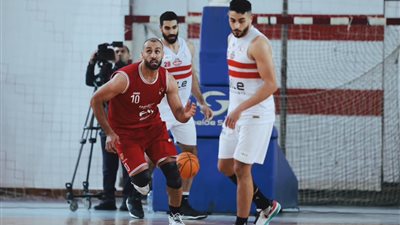 ريمونتادا مجنونة تقود الأهلي للفوز على الزمالك بدوري سوبر السلة