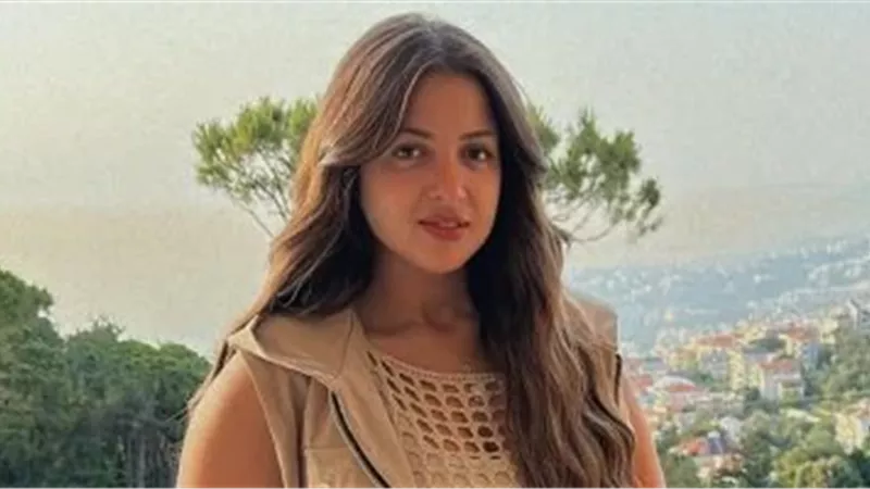 مني فاروق