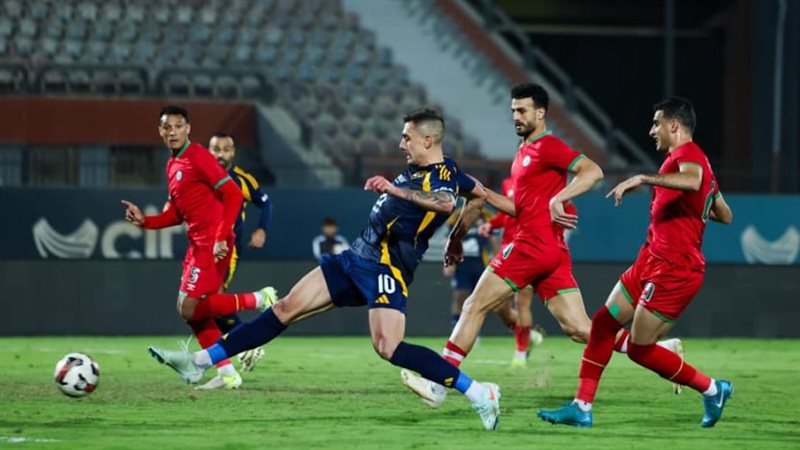 الأهلي أمام مودرن