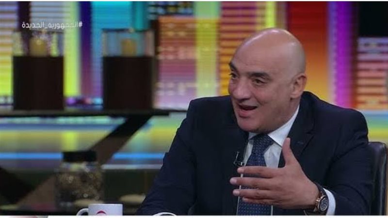 الكاتب الصحفى جمال