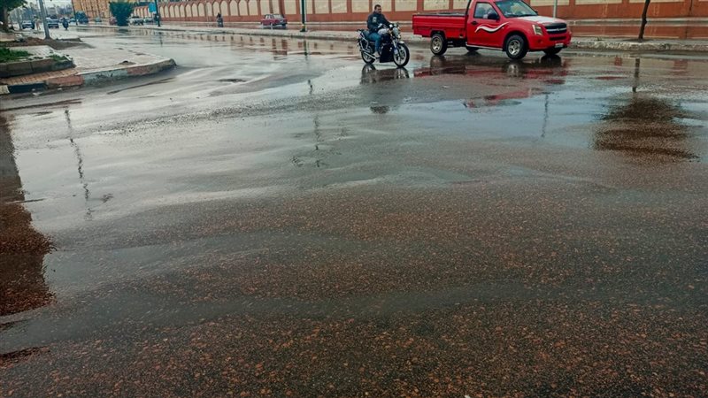 أمطار غزيرة في البحيرة