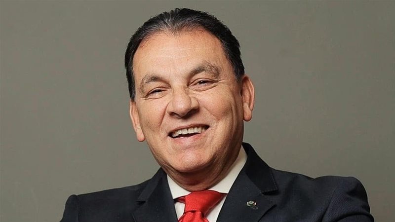 حاتم باشات