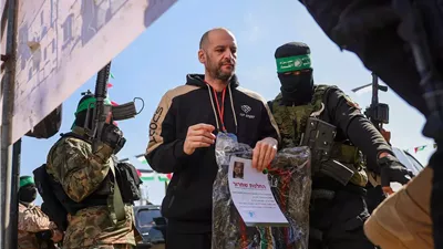 المرحلة السادسة من تحرير الرهائن... هل تنجح الهدنة في إنهاء الصراع؟