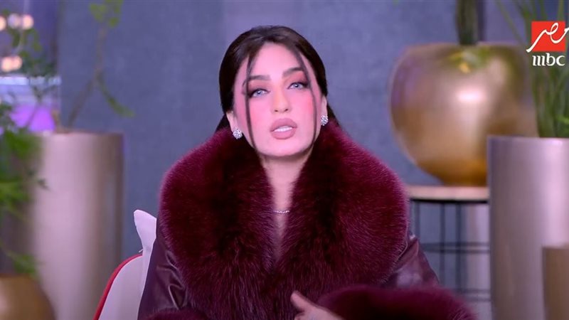 الإعلامية ياسمين
