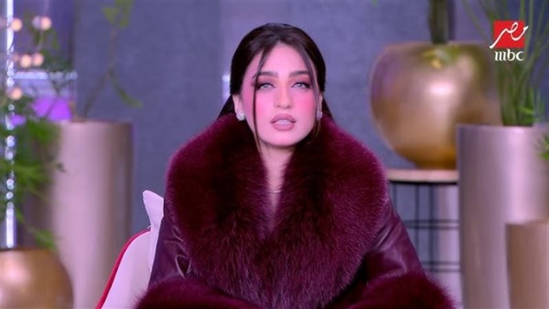 الإعلامية ياسمين