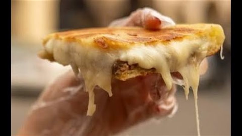 الحواوشي بالجبنة